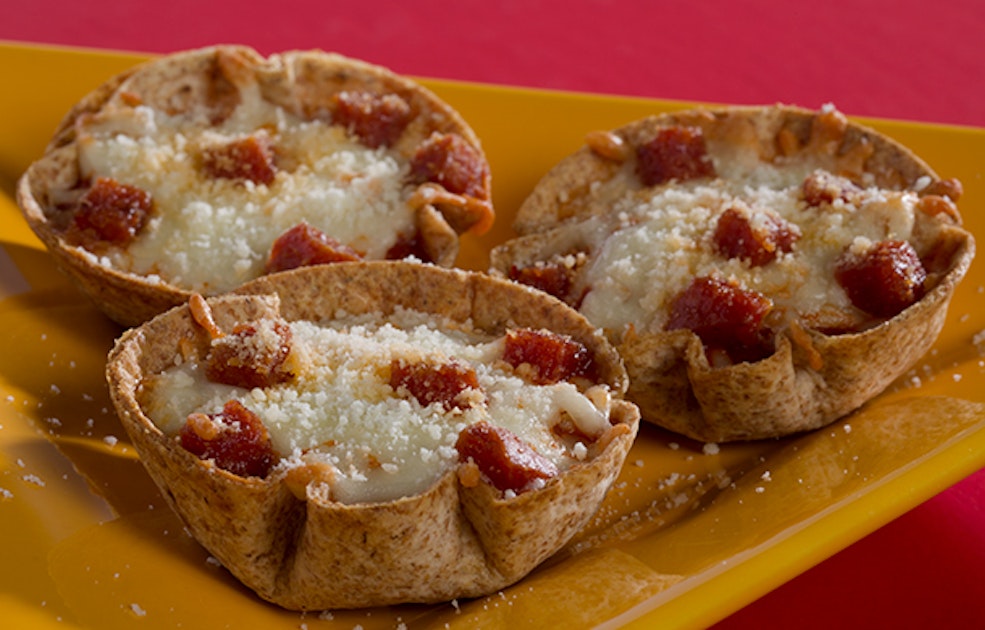 Mini Deep Dish Tortilla Pizza - Mission Foodservice