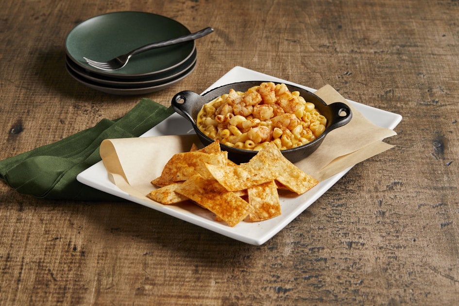 Spicy Shrimp Mac-n-Cheese Dip Bowl - Mission Foodservice