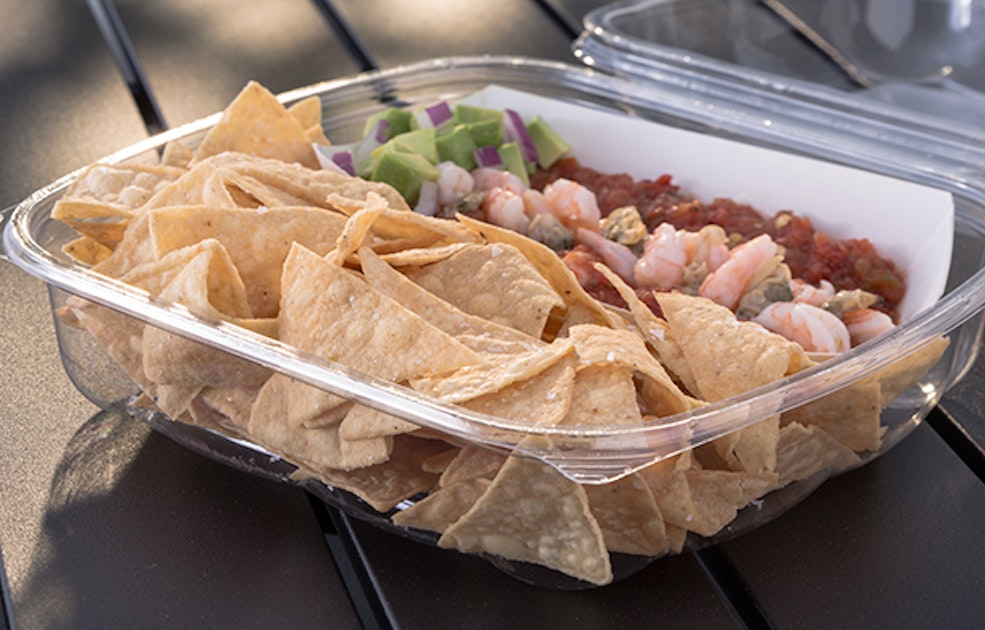 Cocktel de Mariscos Nachos Bowl - Mission Foodservice