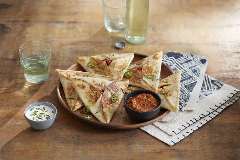 Tomato and Black Bean Tetalas - Mission Foodservice