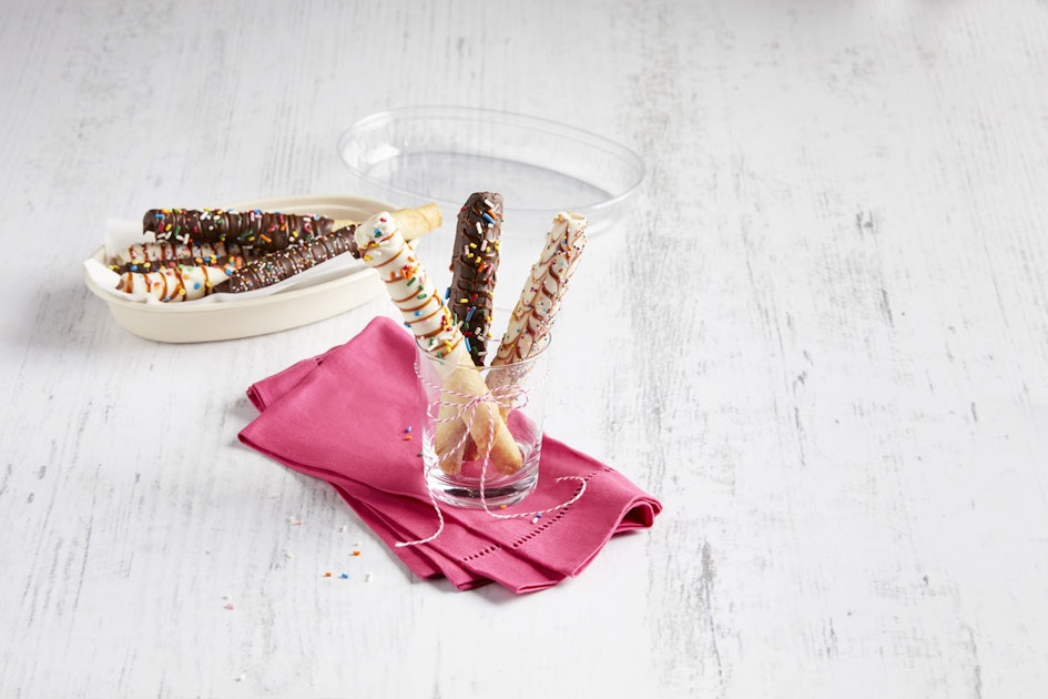 Chocolate-Dipped Party Sticks - Mission Foodservice